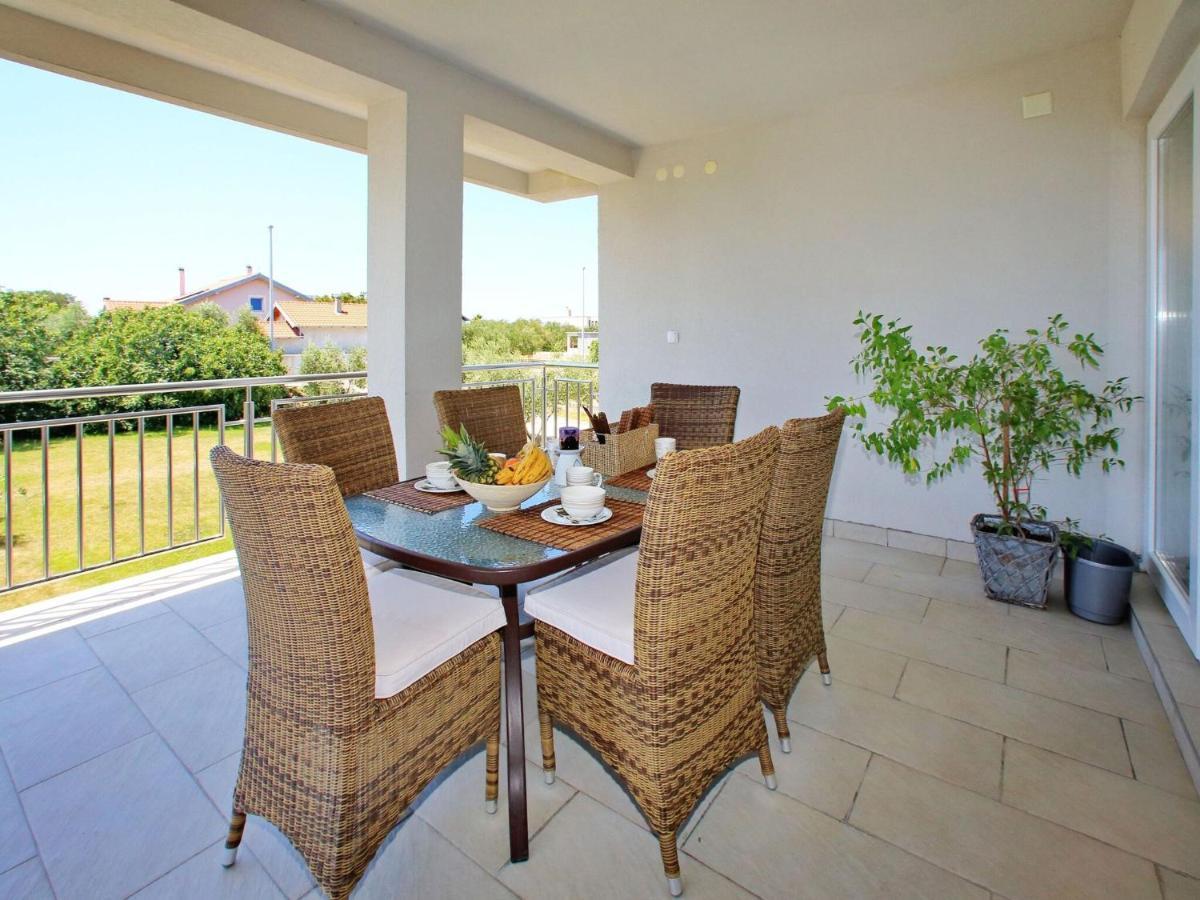 Sun-Kissed Apartment In Bibinje With Garden 部屋 写真