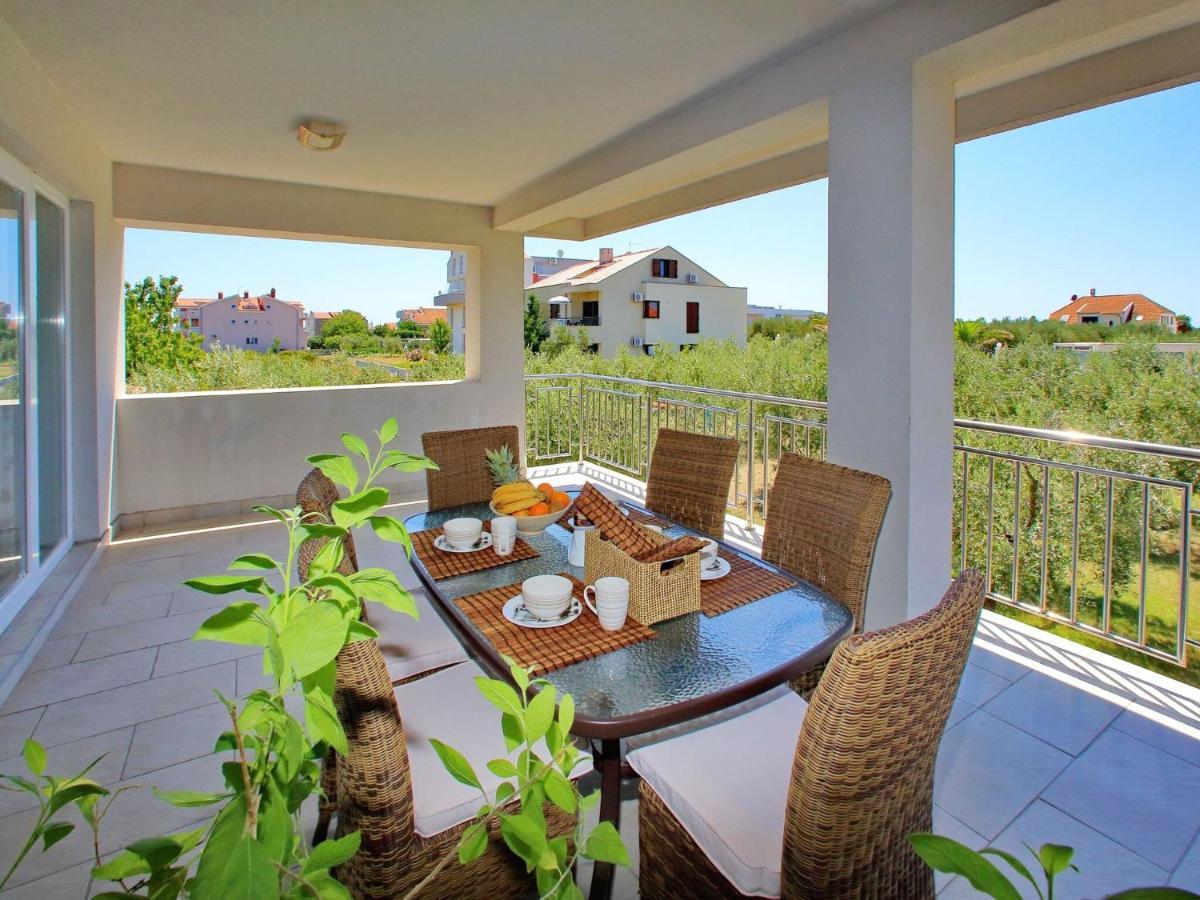 Sun-Kissed Apartment In Bibinje With Garden 部屋 写真